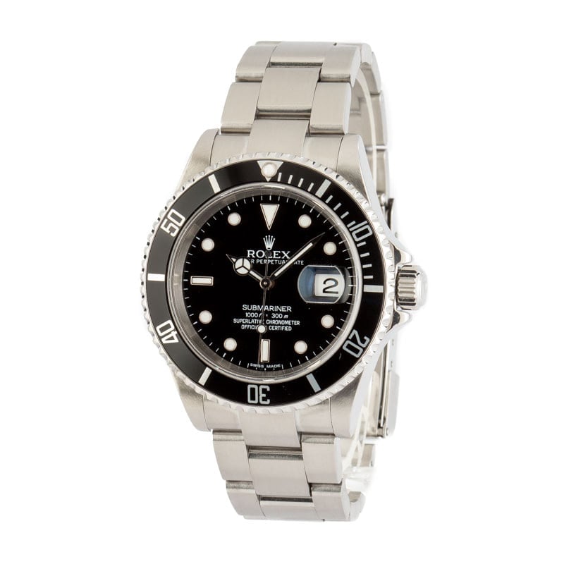 Pre-Owned Rolex Submariner 16610T No Holes Case